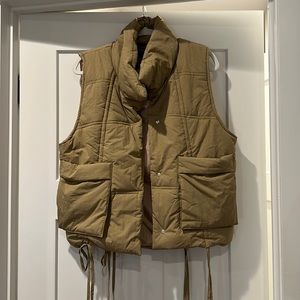 Kittenish Cargo Vest BRAND NEW size small